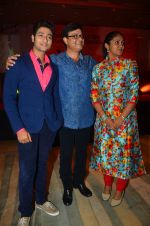 Sachin Pilgaonkar, Akash Thosar and Rinku Rajguru at Marathi Movie Sairat Success Party on 11th June 2016